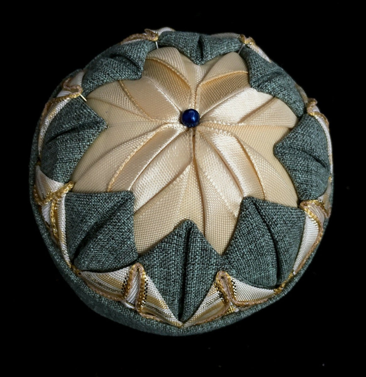 Vianočná guľa Patchwork 11 8 -