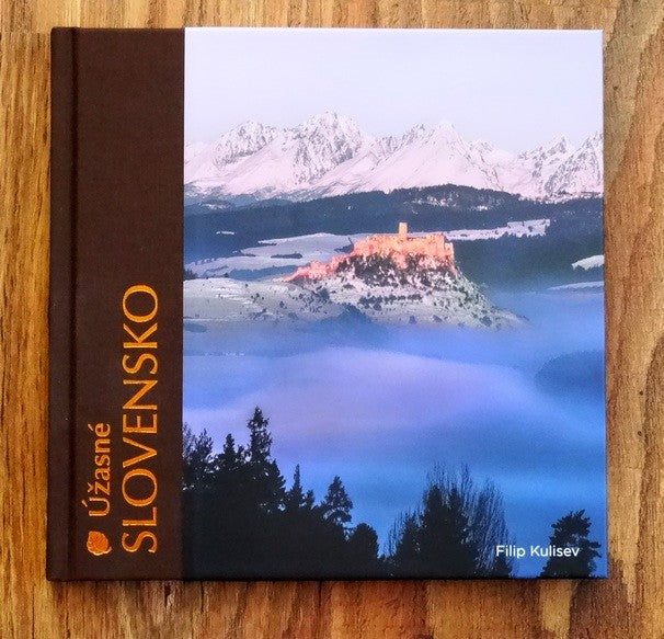 Filip Kulisev - Kniha Úžasné Slovensko s podpisom autora