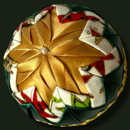 Vianočná guľa Patchwork