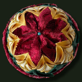 Vianočná guľa Patchwork