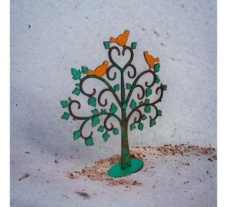 Maria Fernandez, Stromček - drevo