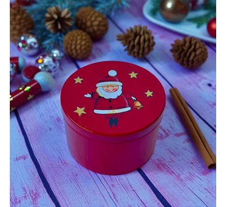 Sviečka v červenej plechovke