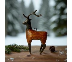 Drevený sob s kovovým parožím