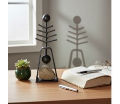 kovový kostolík plastika