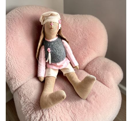 Ručne šitý zajac Leonardo