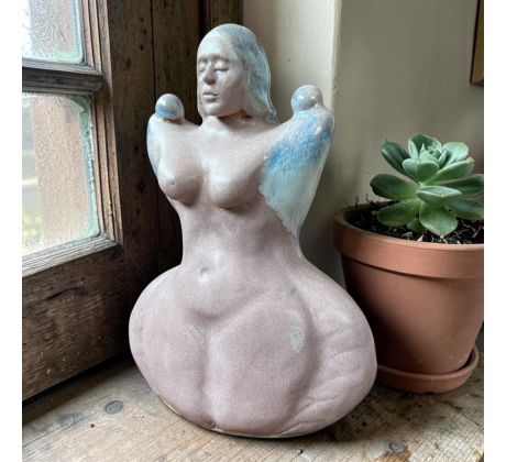 Hana Ondrejkovičová, Mesačná bohyňa