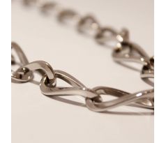 Náhrdelník z nerezovej ocele veľké očko