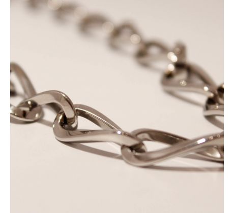 Náhrdelník z nerezovej ocele veľké očko