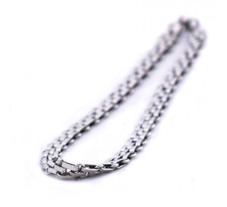 Náhrdelník z nerezovej ocele trojitý