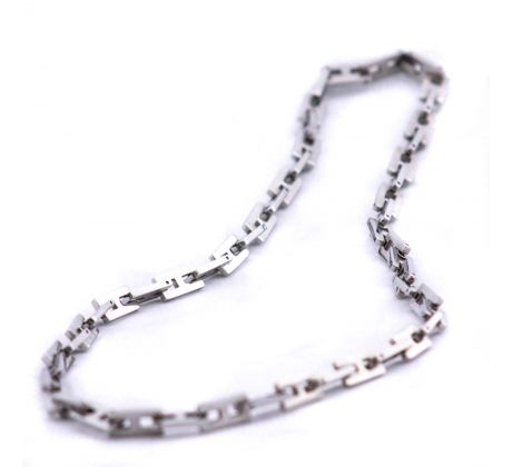 Náhrdelník z nerezovej ocele obdlžníkové články